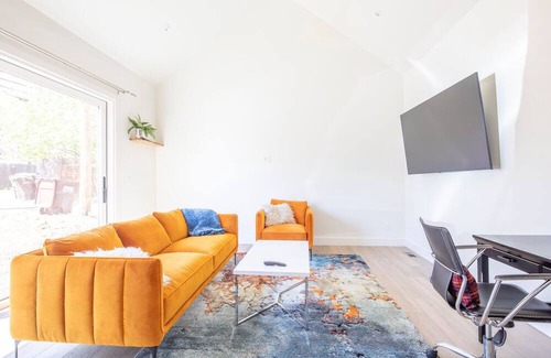 Mapleton Hill Casa | Entire house on Mapleton Hill. Amazing location walk Pearl and everything else.