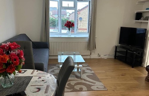 South Ockendon Casa | Cosy 2 Bed House!