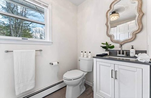 Warwick Casa | Modern Countryside Haven in Warwick