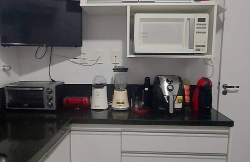 Pituba Apartamento | Apartamento Vista Mar Espaçoso e Acolhedor