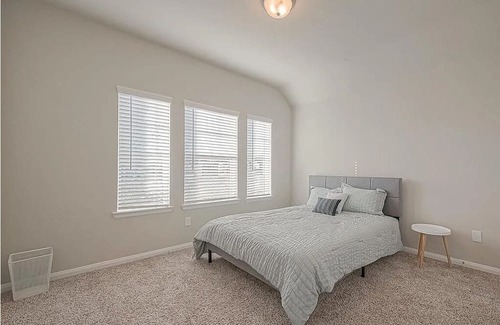 Richmond Casa | Modern Serenity: Spacious 4BD 3BA Home in Richmond, TX