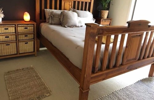 Yarra Glen Apartamento | Private wing in the heart of Yarra Glen