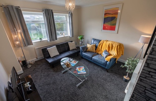 Thornaby On Tees Casa | 3Bed House in Stockton-on-Tees- Free Wifi, Parking