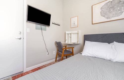 Eastside Apartamento | Near Downtown, Fun Guest Suite
