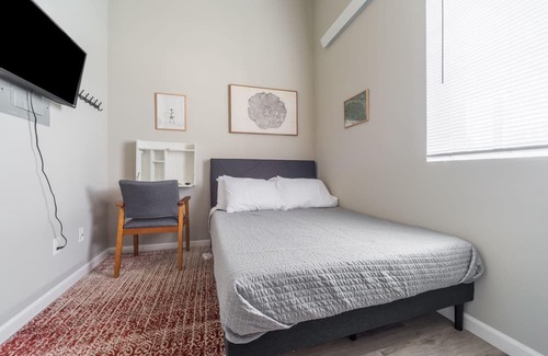 Eastside Apartamento | Near Downtown, Fun Guest Suite