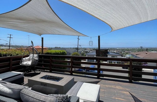 Loma Portal Casa | Charming dog-friendly retreat with ocean views, deck, & fire pit - near golf