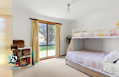 Goolwa Beach Casa | Charming 3BR Coastal Retreat with Huge Outdoor Living