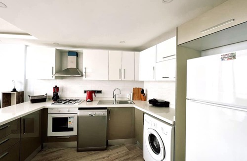Zeytinlik Apartamento | Gorgeous Residence in a Luxury Complex in Kyrenia