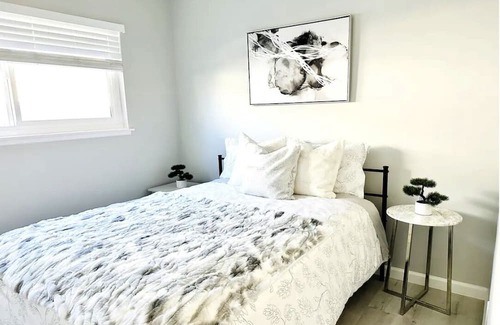 North Clairemont Casa | Cozy Remodeled Central San Diego Home!