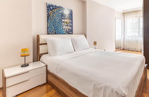 Esentepe Apartamento | Chic Flat 5 min to Kanyon Mall and Metro in Levent