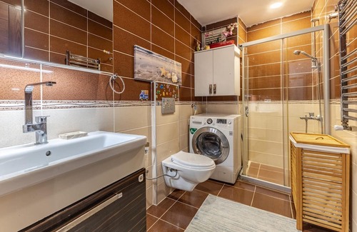 Esentepe Apartamento | Chic Flat 5 min to Kanyon Mall and Metro in Levent