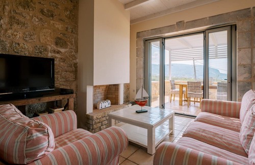 Riglia Villa | Riglia Villas - Villa Stone.