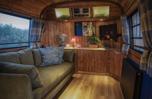 Tiers Cross Apartamento | American Airstream - Blossom Farm - Tiers Cross