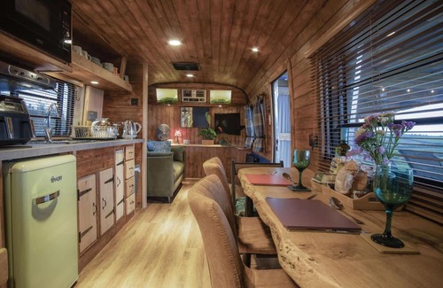 Tiers Cross Apartamento | American Airstream - Blossom Farm - Tiers Cross