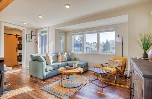 Tierra Del Mar Casa | Cool, Compact Container Home is an Easy Walk to Beautiful Tierra del Mar Beach!