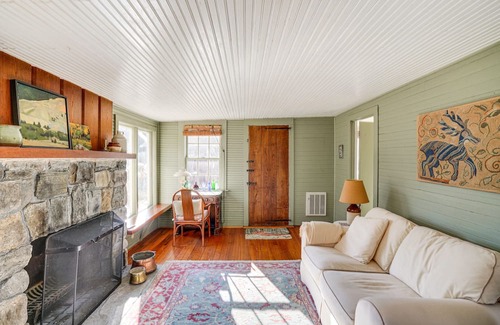 Berkshire Cabaña | Cozy Berkshires Cottage w/ 11 Private Acres!