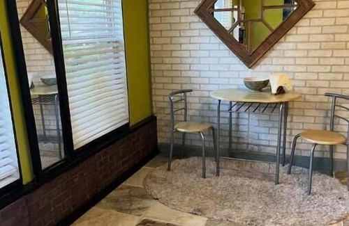 Franz Park Casa | The Cozy Nest