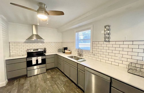 Brent Casa | Camp White Oak House