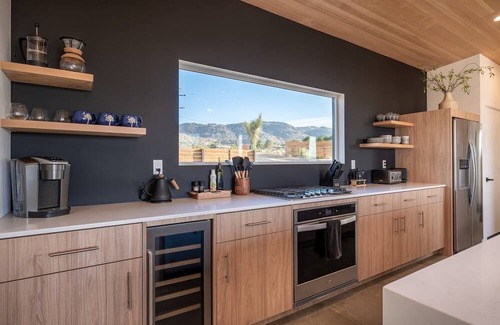 Joshua Tree Casa | Desert Oasis with Hot Tub, Pool and Views!