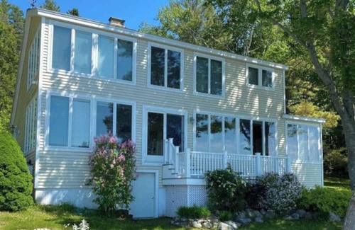 Westport Casa | BELLA VISTA WATERFRONT | 3 Bed, 2 Bath