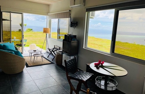 Teahupoo Casa | Bungalow Lagoon View Suite - ideal for 1 to 2 people, calm, view and comfort.