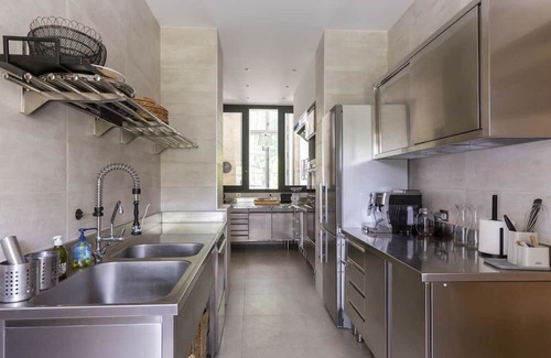 Saint-Loup-Geanges Otro | Chateau De Reon - Nine Bedroom Castle, Sleeps 15