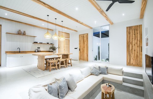 Pecatu Cabaña | Modern 2BR Villa, 4min to Bingin's Coastal Charm