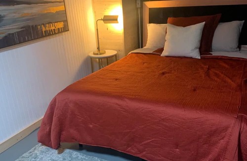 Kamm's Corners Casa | Cozy 3 Bedroom House on the Westside of Cleveland