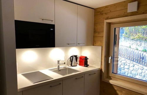 Les Posses-sur-Bex Apartamento | Homerez - Appartement 1 km away from the slopes for 2 ppl. with balcony at Gryon