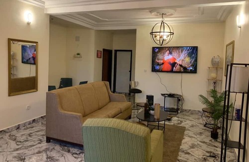 Buea Casa | Verla Villa Estate