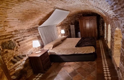 Centro de Toledo Cabaña | Cueva Árabe Reformada por Completo en Pleno Casco Viejo de Toledo