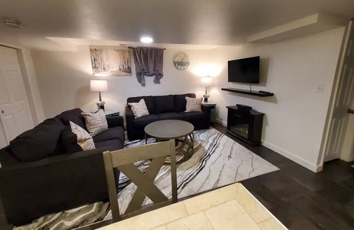Alta Vista Area Casa | 3 bedroom Lock-off apartment