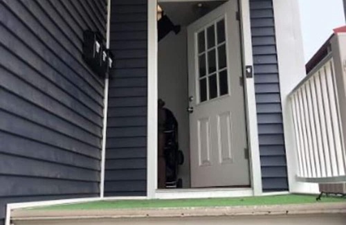 Roselle Apartamento | Near Schools! 4 Bedrooms and 2 Baths Apartment with Washer and Dryer