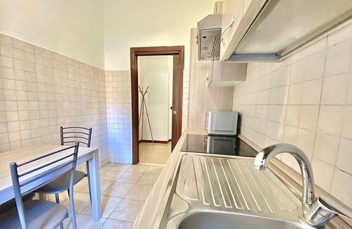 Binda Apartamento | Flanking the Navigli, Modern and Spacious, with M2 Famagosta Subway