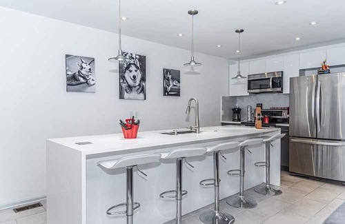 Lake Harmony Casa | Modern Spacious 3 level stunner in the heart of Big Boulder