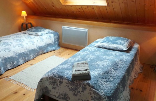 Fougerolles Cama Y Desayuno | Guestroom Fougerolles, 2 bedrooms, 4 persons