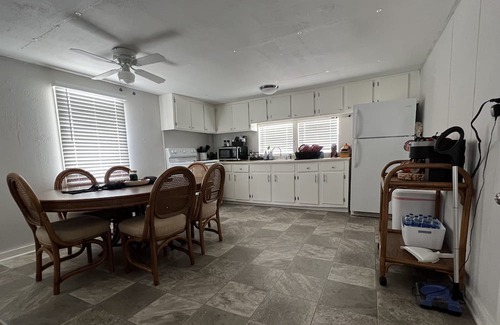 Voss Casa | Lake Life Rentals Runaway Place @ O.H. Ivie - About 2 miles from boat ramps.