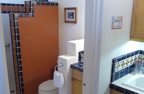 Bahía Kino Apartamento | TORTUGA STUDIO on the sea. Sweet, colorful and secure. Perfect for one or two.