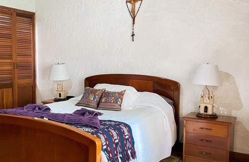 Panajachel Casa | Casa Monterrey - 3 Bedroom Spatious Private House