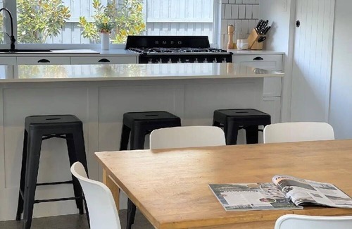 Kingscliff Casa | Seas Of Green 5 Bedroom Beach House w/ Pool Entire home in Kingscliff Australia