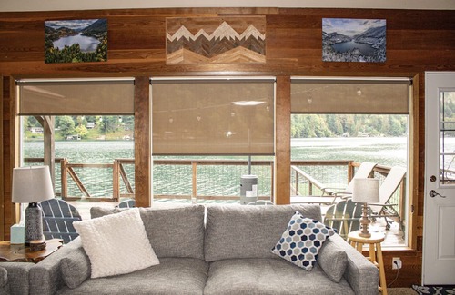 Port Angeles Cabina | 3-bedroom cabin lakefront in Port Angeles