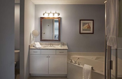 Palmetto Dunes Complejo | Luxury Resort Condo - 11 Min from the beach