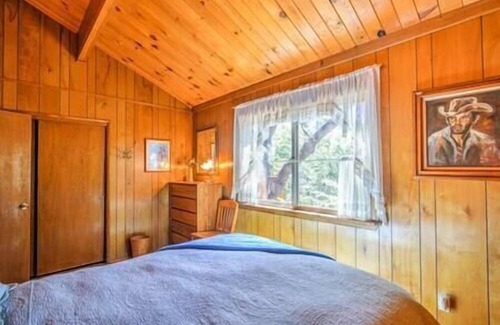 Upper Moonridge Cabina | Ridgecrest Mountain Retreat