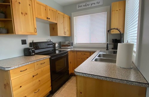 Okanagan-Similkameen Apartamento | Falconridge Villa Guest Suite = Peace and Tranquility