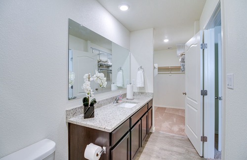 Bosque Casa | Belen Vacation Rental ~ 10 Mi to Los Lunas!