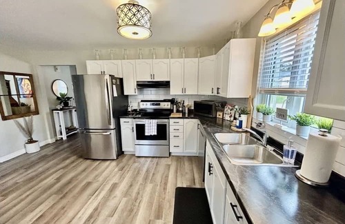 Stratford Casa | Aylward House - Modern Home - All the Amenities - Minutes from Charlottetown