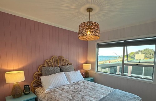 Maraetai Casa | Maraetai Beachfront Retreat