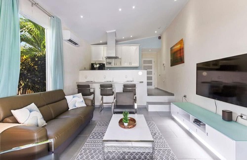 Boegoeroei Apartamento | Hidden Hill Bungalows 1 by Bocobay