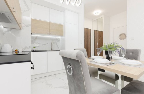 Wilanow Apartamento | Wilanów Balcony & Parking by Renters
