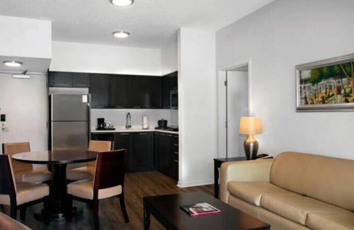 Celebration Condominio | Melia Orlando at Celebration 2br suite, Friday check-in